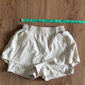 Buff bunny double lined shorts Small Oat